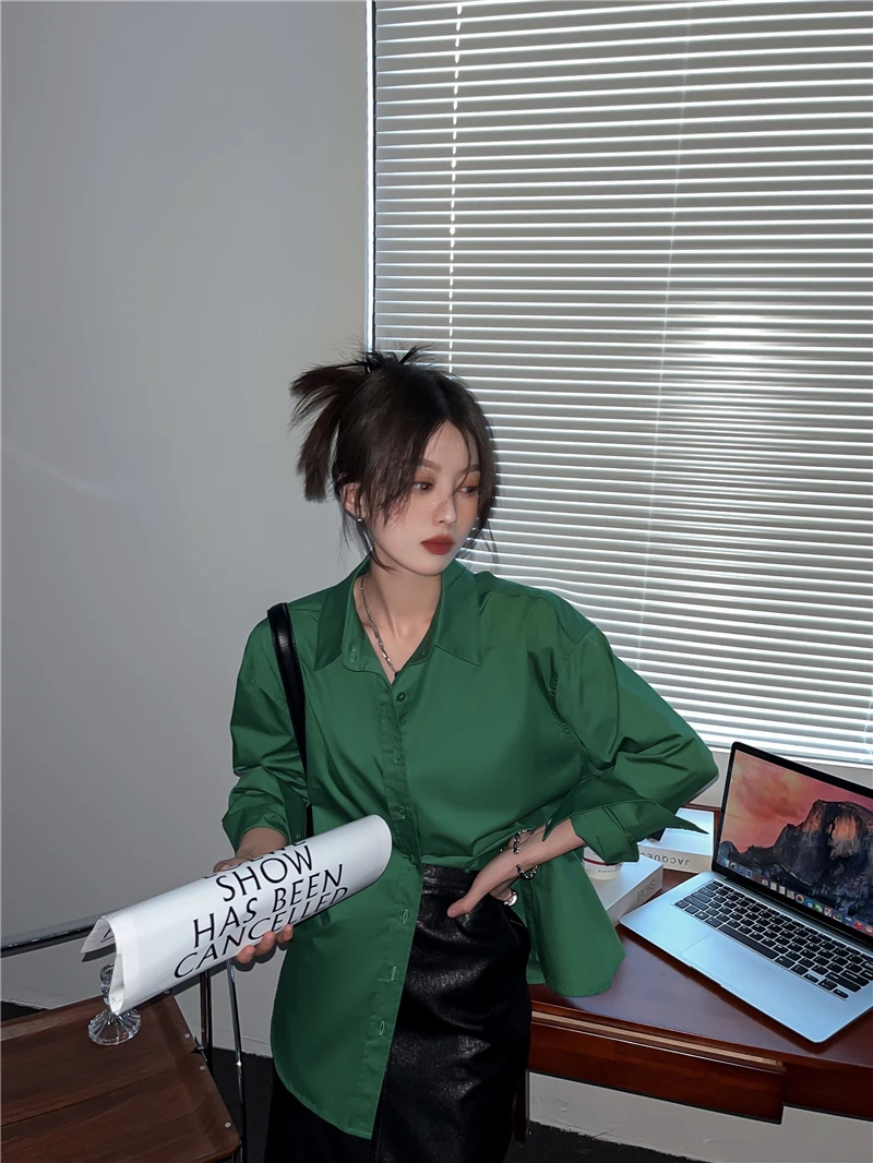 CHEERART Green Oversized Shirt For Women Spring Long Sleeve Top And Blouse Collared Button Up Baggy Shirt Korean Fashion