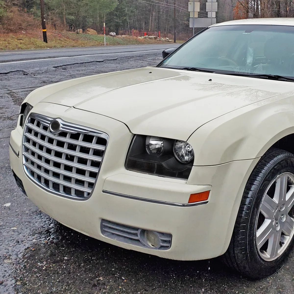

Black Headlights Fits 2005-2010 Chrysler 300 Assembly Head Lamps Left+Right