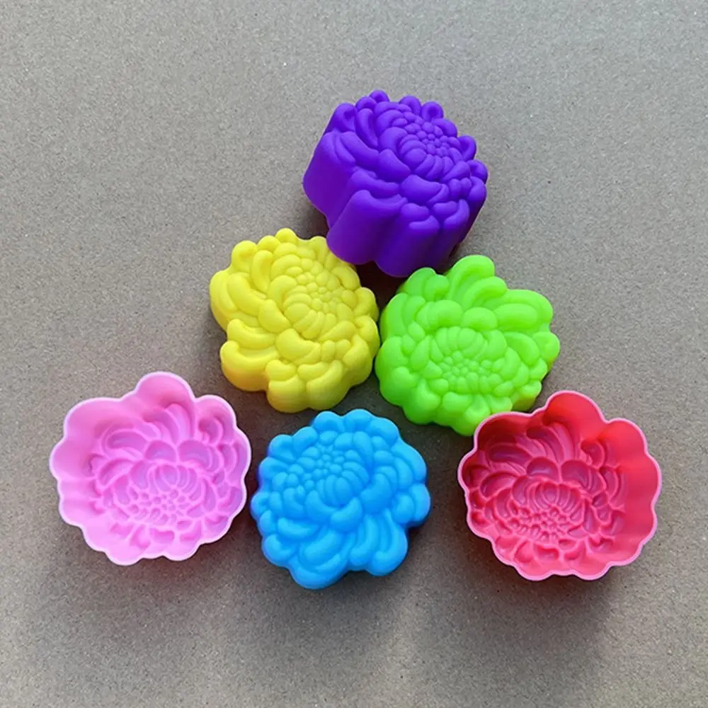 Cute 6pcs/set Silicone Cake Mold 5cm Multi Style Cake Cup Pudding Mold Heat Resistant Reusable Flower Mould Kicthen