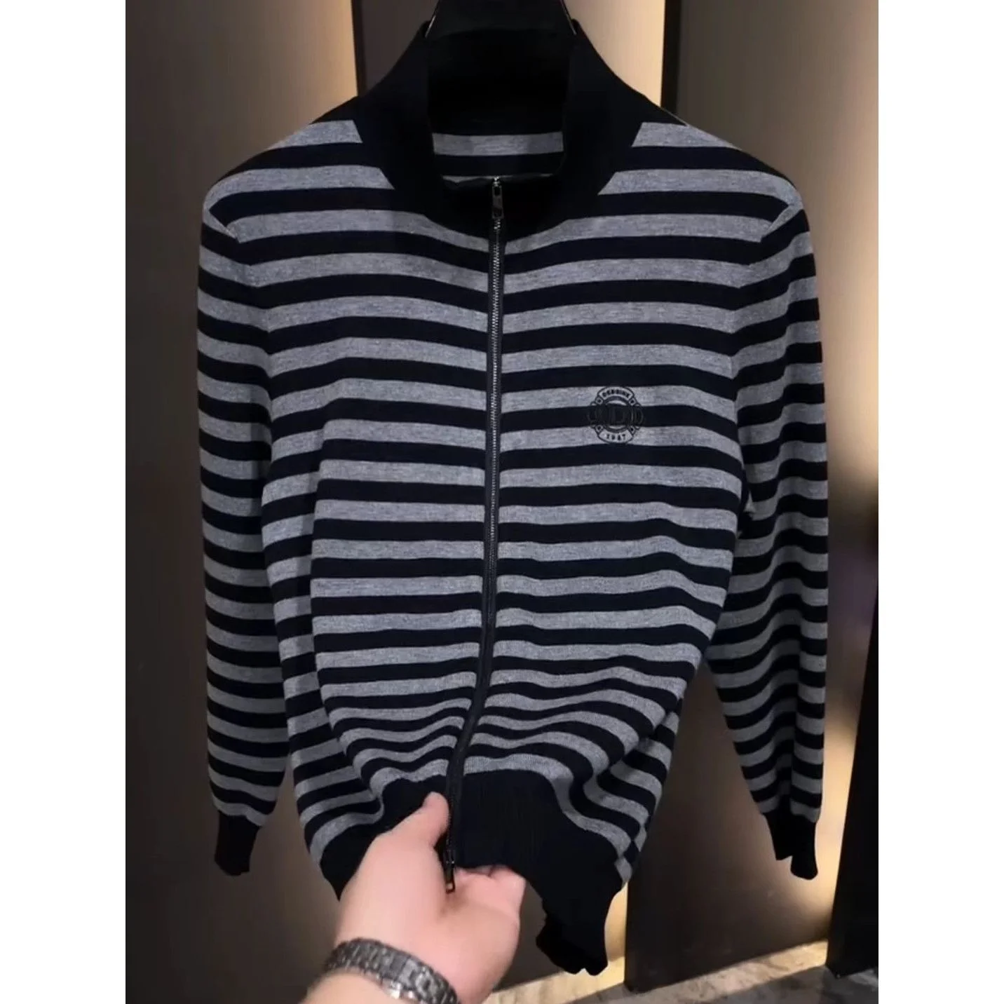 

High Quali Men's Knitted Cardigan Spring Autumn Faionable Striped Casual Outerwear Versatile Comfortable Breathable