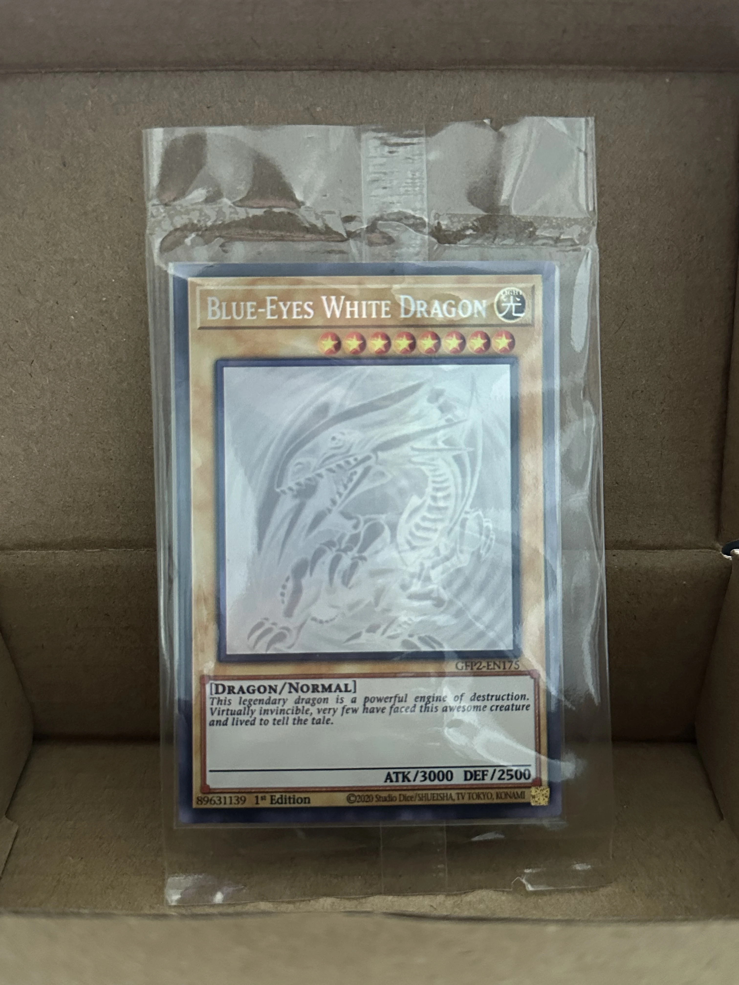 

YuGiOh Ghosts From the Past GFP2-EN175 Holographic Rare HR Blue-Eyes White Dragon Hobby Collection Gift Toy Card (Not Original)