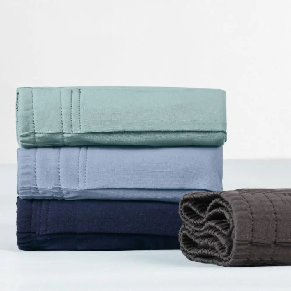 

Мягкие однотонные мужские трусы-боксеры со средней талией, большие размеры, мужские трусы из ледяного шелка, бесшовное нижнее белье, шорты, трусы, подарки