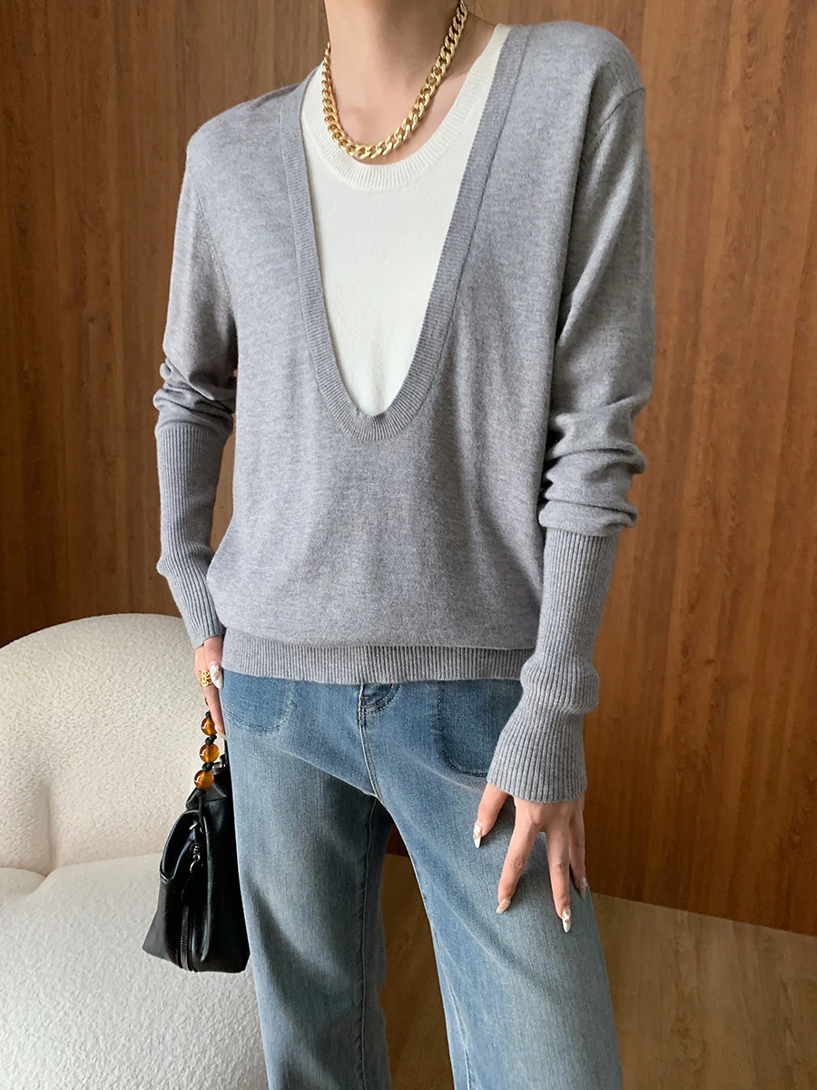 French lazy style big V-neck loose fake two-piece sweater 2024 early autumn new style