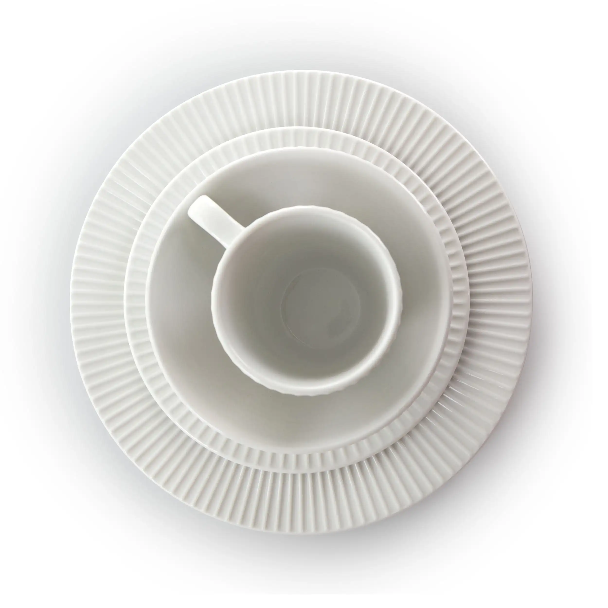 The 18 Piece Porcelain Dinnerware Set with 2 Large Serving Bowls in White dish set  cutlery set