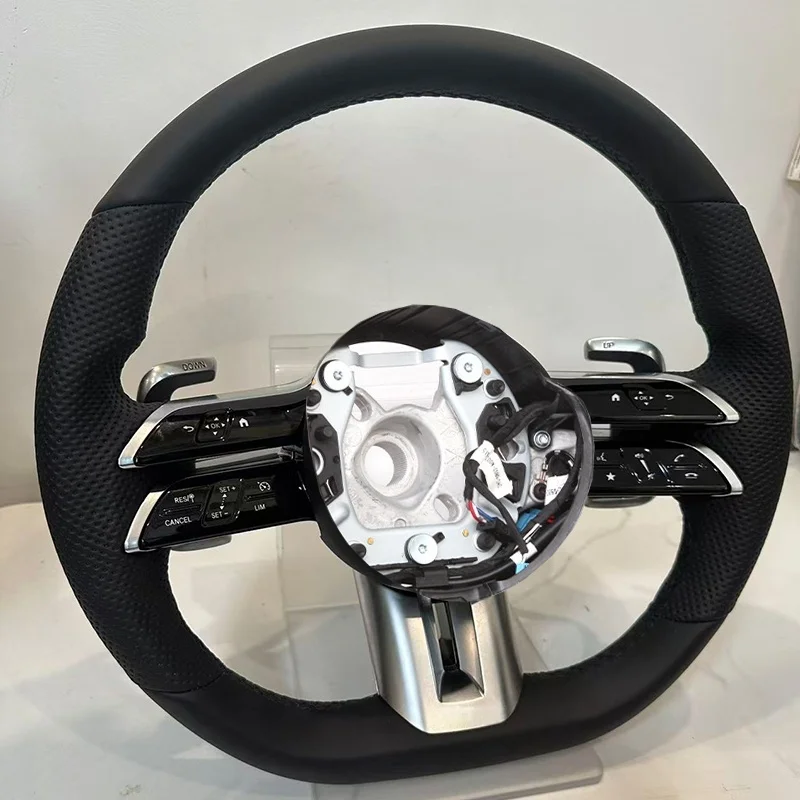 

Изготовленный на заказ прецизионный кованый спортивный руль из углеродного волокна для поиска отличительных и персонализированных автомобильных интерьеров