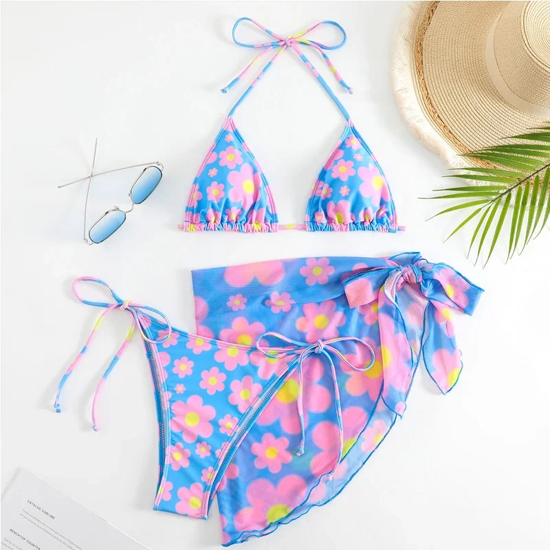 

Sexy Flower Print Low Waist Swimsuit Women 3-Piece Bikini Triangle Cup V-neck Suspender Backless Summer Beach Bathing Suit 2026