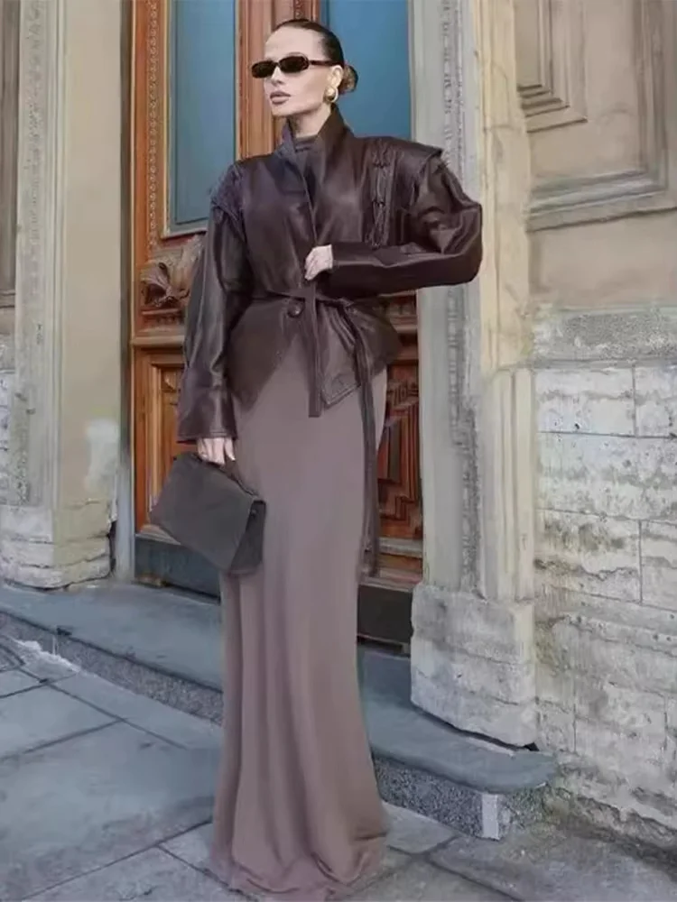 Рисунок 2 - Винтажные байкерские куртки из