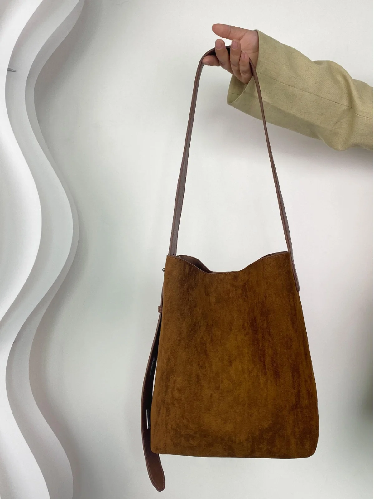 

Large Capaci Suede Buet Bag Women's Crossbody oulder Bag Retro Leopard Print Casual Tote Bag Korean Sle Handbag