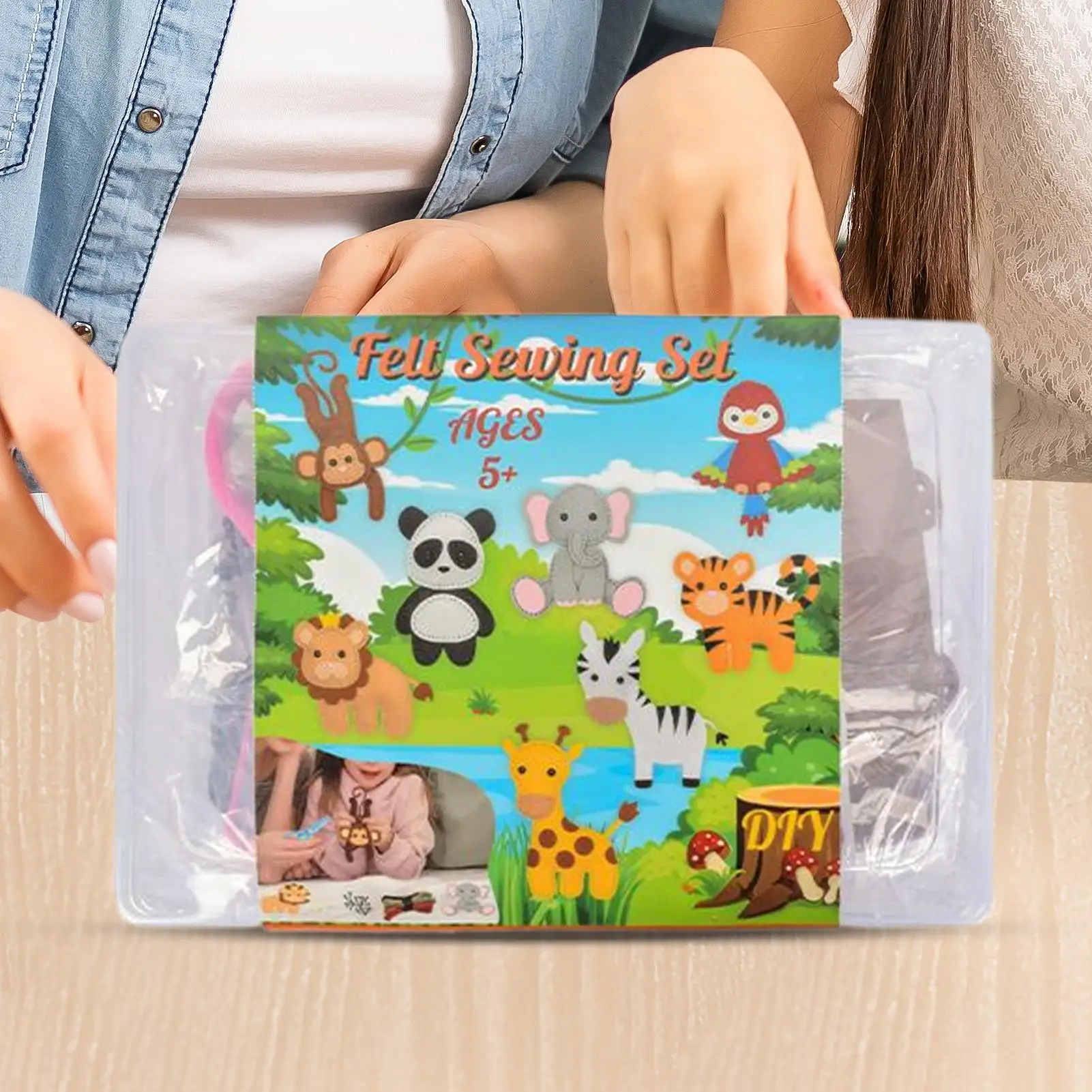 Felt Crafting Set Family Interaction Cartoon 3D Felt Animal Craft Set for Bedroom Studio Living Room Party Classroom Boys Girls