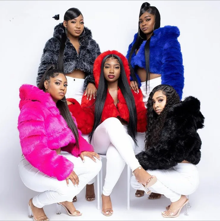 الأوروبية والأمريكية الخريف والشتاء جديد تقليد الفراء مزاجه التنقل معطف الفرو الدافئ مقنعين للنساء