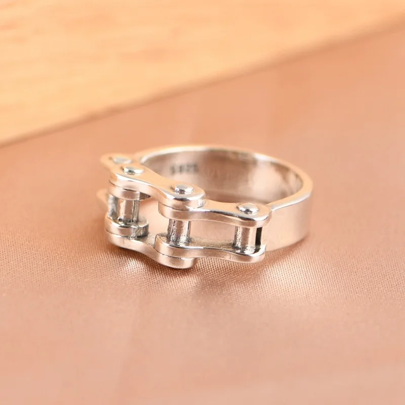 

New 2023 Vintage Fashion Hip Hop Chain Ring Unisex Punk Open Ring Banquet Jewelry Accessories