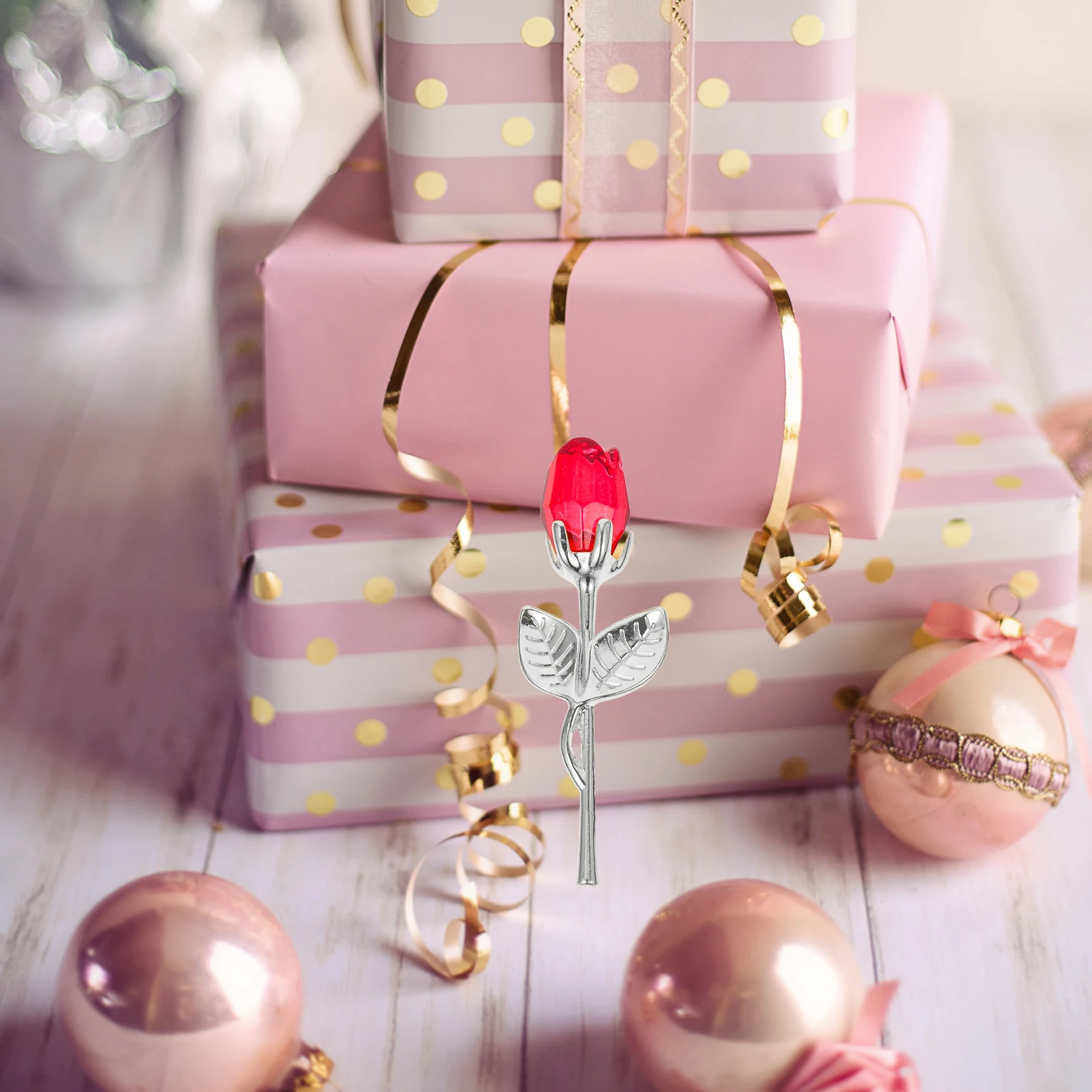 

Metal Rose Flower Ornament Red Crystal Wedding Table Ornament Romantic Party Decoration Wedding Flower Decor Party Decor