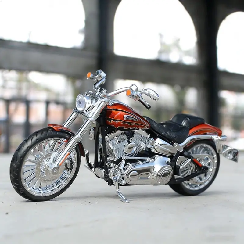 

Maisto 1:12 Harley CVO BREAKOUT 2014 Alloy Racing Motorcycle Model Diecast Metal Cross-country Motorcycle Model Kids Toy Gift