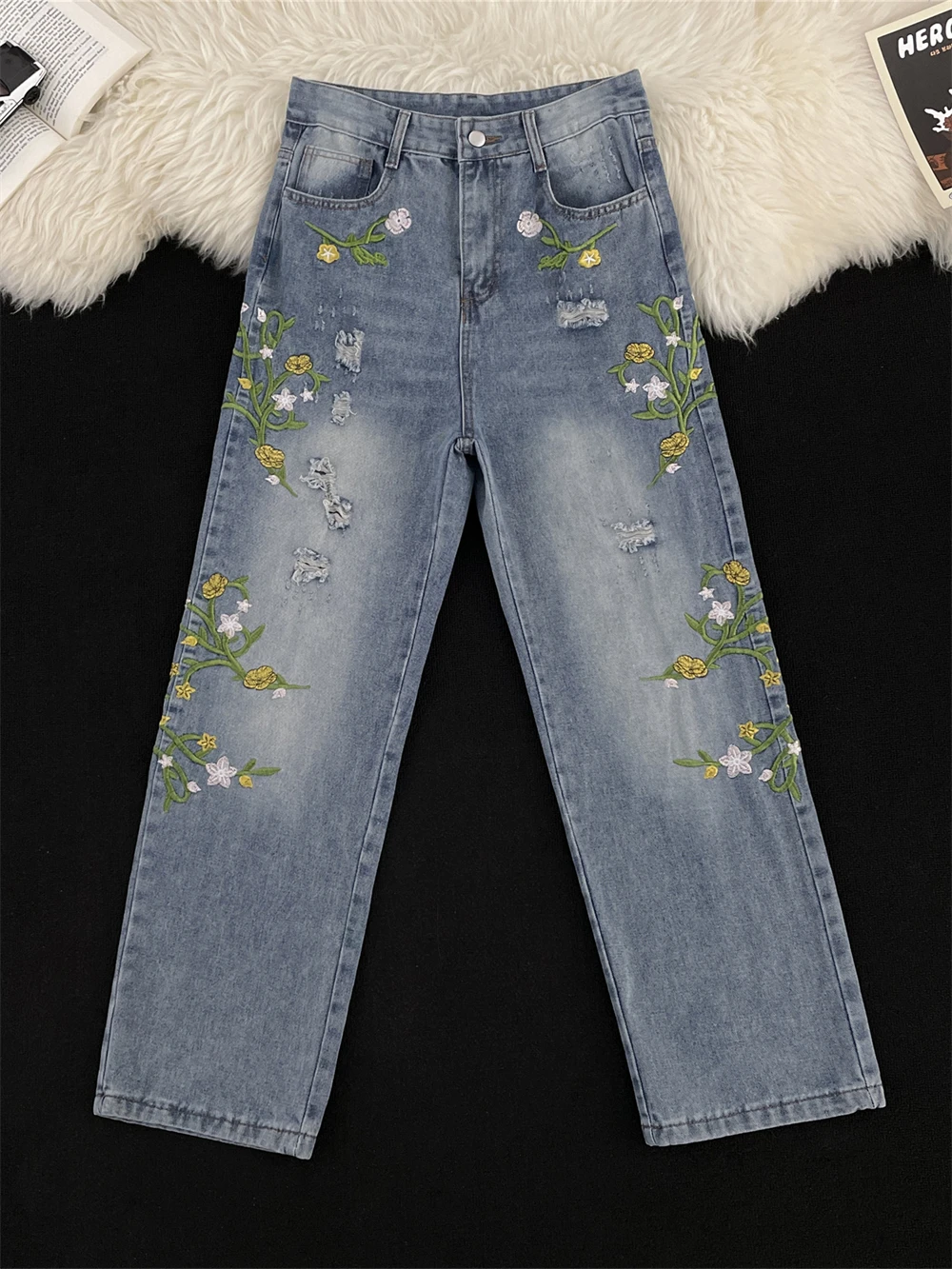 Jeans Retro Americano com Bordado Floral, Calças Longas de Cintura Média com Zíper para Homens e Mulheres, Estilo Casual para...
