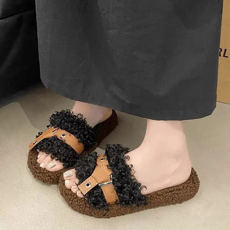 

New Fleece-Lined Slippers for Women Outdoor Wear Height-Enhancing Anti-Slip Fashionable Warm Cotton Slippers for Women