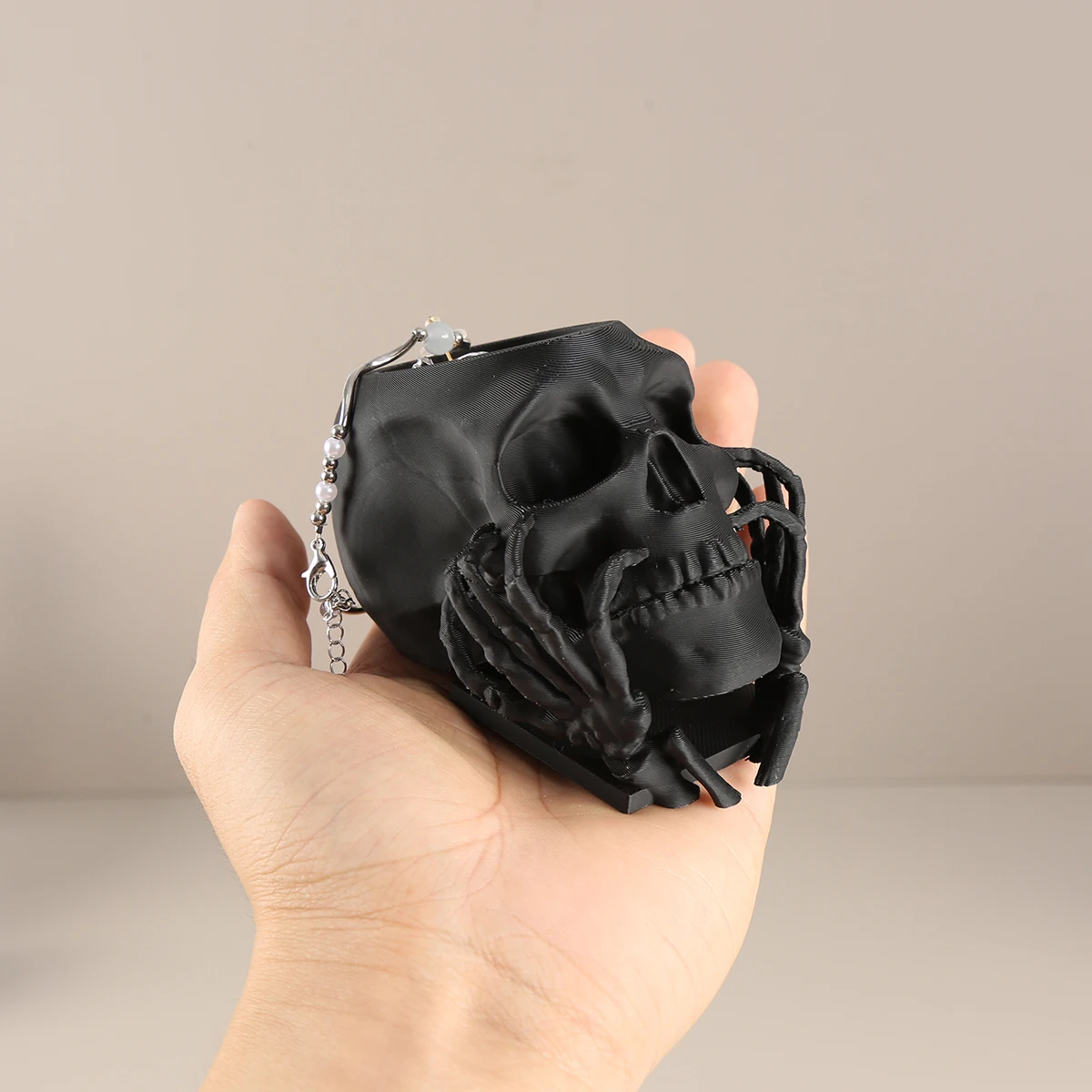 1 Piece Dark-Style Skull with Hands on Cheeks Jewelry Box, 3D-Printed Craft, Creatively Stores Small Items, Suitable for Per