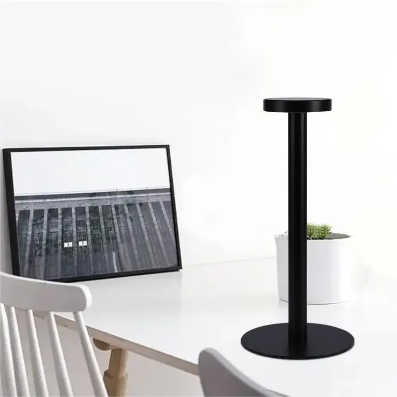 Nordic Outdoor Wireless Charging Decorative Table Lamp Outdoor Restaurant Bar Table Lamp Bedside Atmosphere Night Lamp