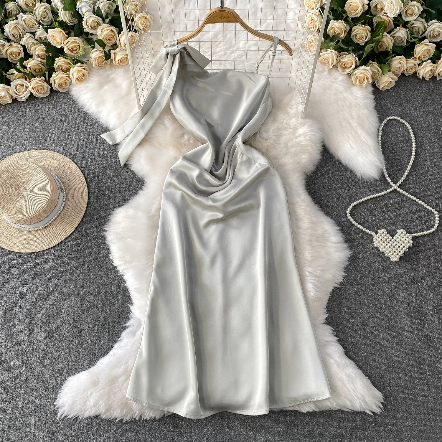 세련된 나비 슬림 새틴 하이 웨스트 이브닝 파티 롱 드레스 여성 하이 스트리트 행사 드레스