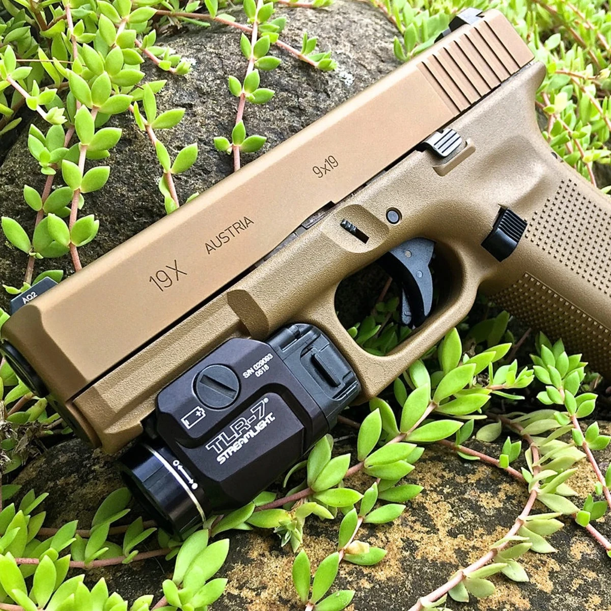 التكتيكية Surefire X300 الترا XH35 الأسلحة مسدس بندقية مصباح يدوي TLR TLR-1HL TLR-3 TLR-4 TLR-7 TLR-8 الادسنس الأسلحة كشاف ضوء