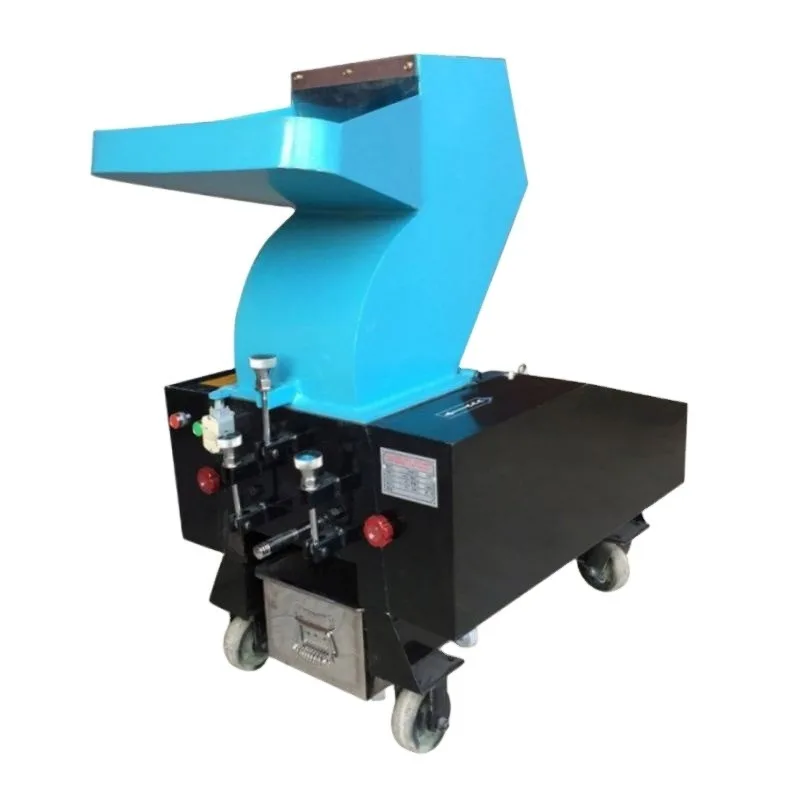 

PET Bottle Granulator Grinding Crusher Pet Bottle Grinding Plastic Shredder Machine Recycle Processing Machine