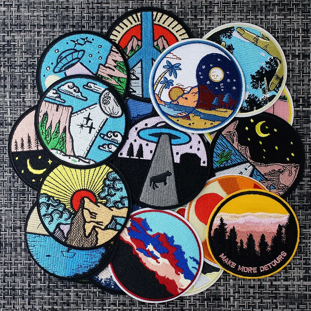 

20Pcs/Lot Landscape Peak Sunrise UFO Iron on Patches Cloth Embroidered Applique Sewing Clothes Apparel Accessories Mend Patch