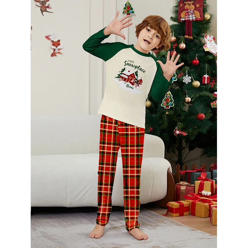 Christmas Matching Family Pajamas Outfits 2024 New Xmas Adult Mother Father Kids Set Baby Romper Sleepwear Family Look Pyjamas