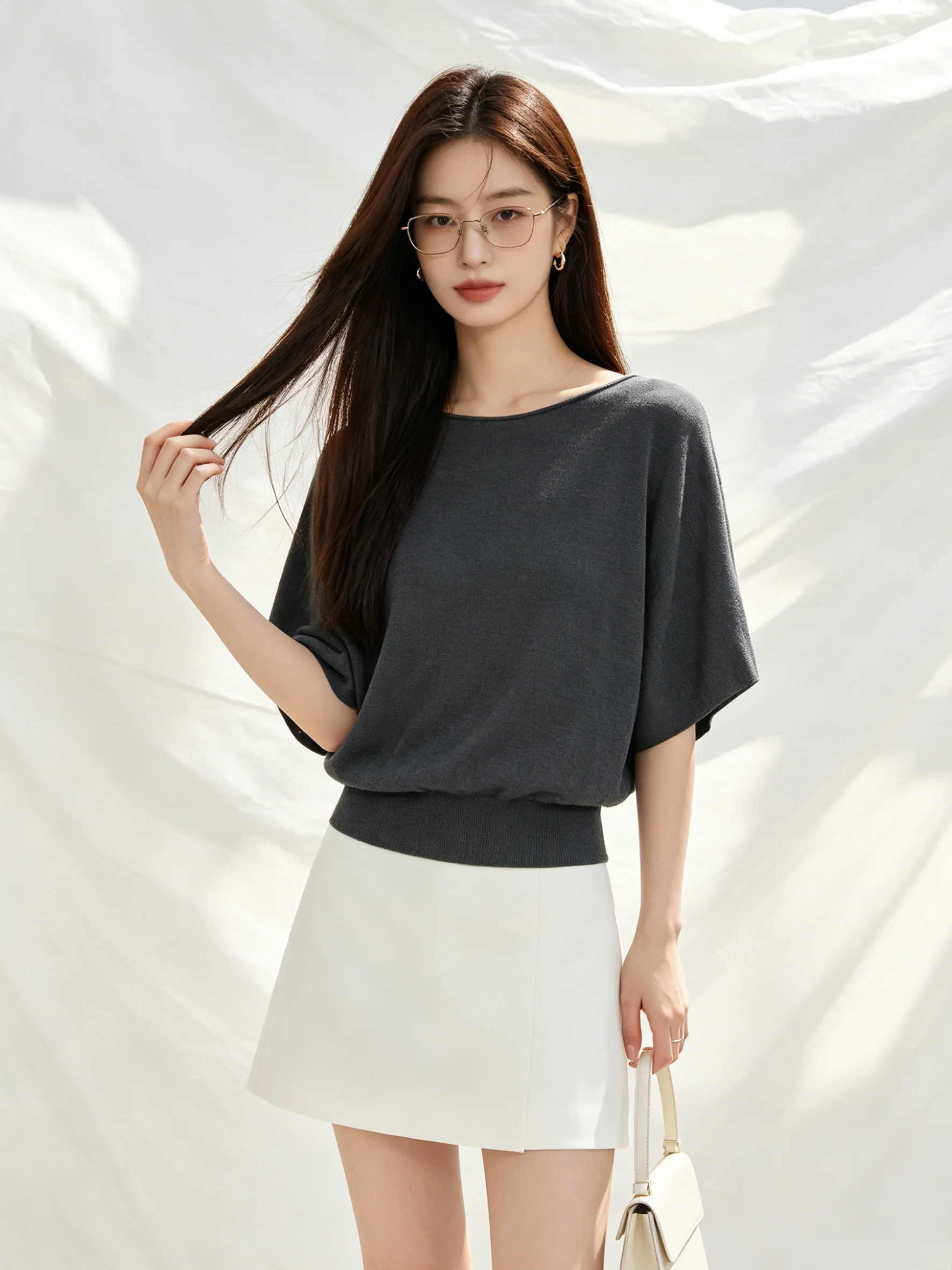 

Minimalist round Neck Knitted Top Skin-friendly Breathable Waist-cinching Batwing Sleeve Short Casual Fashion Women's Top