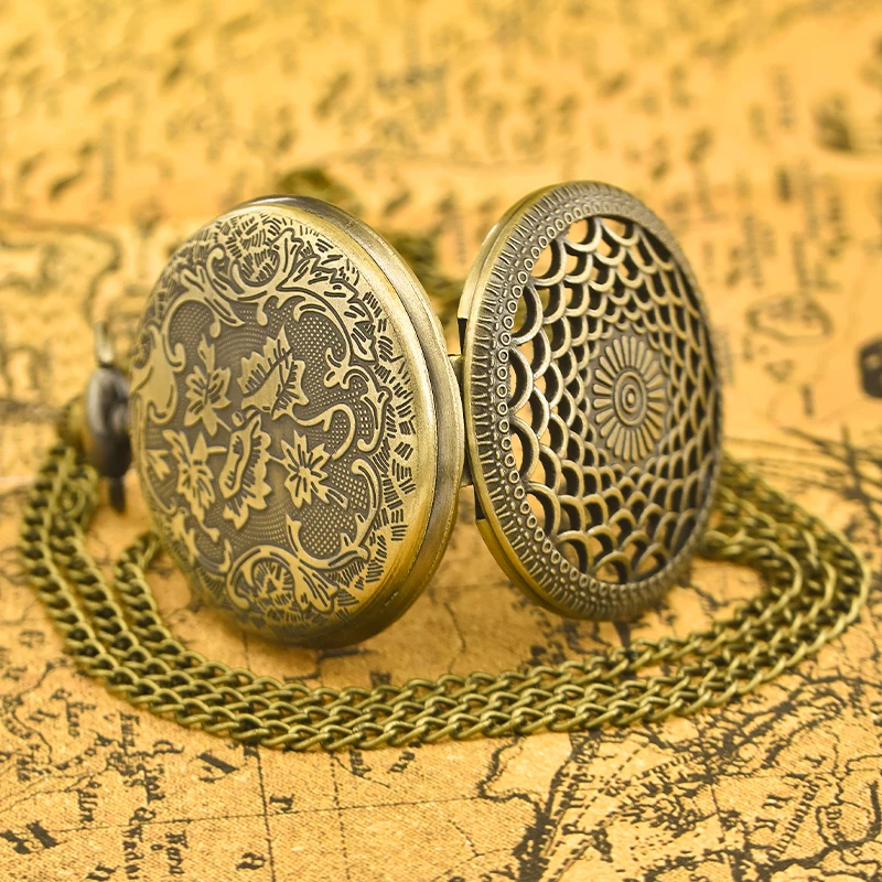 Vintage Bronze Flip Creative Necklace Quartz Pocket Watch Fashion Male And Female Students Universal
