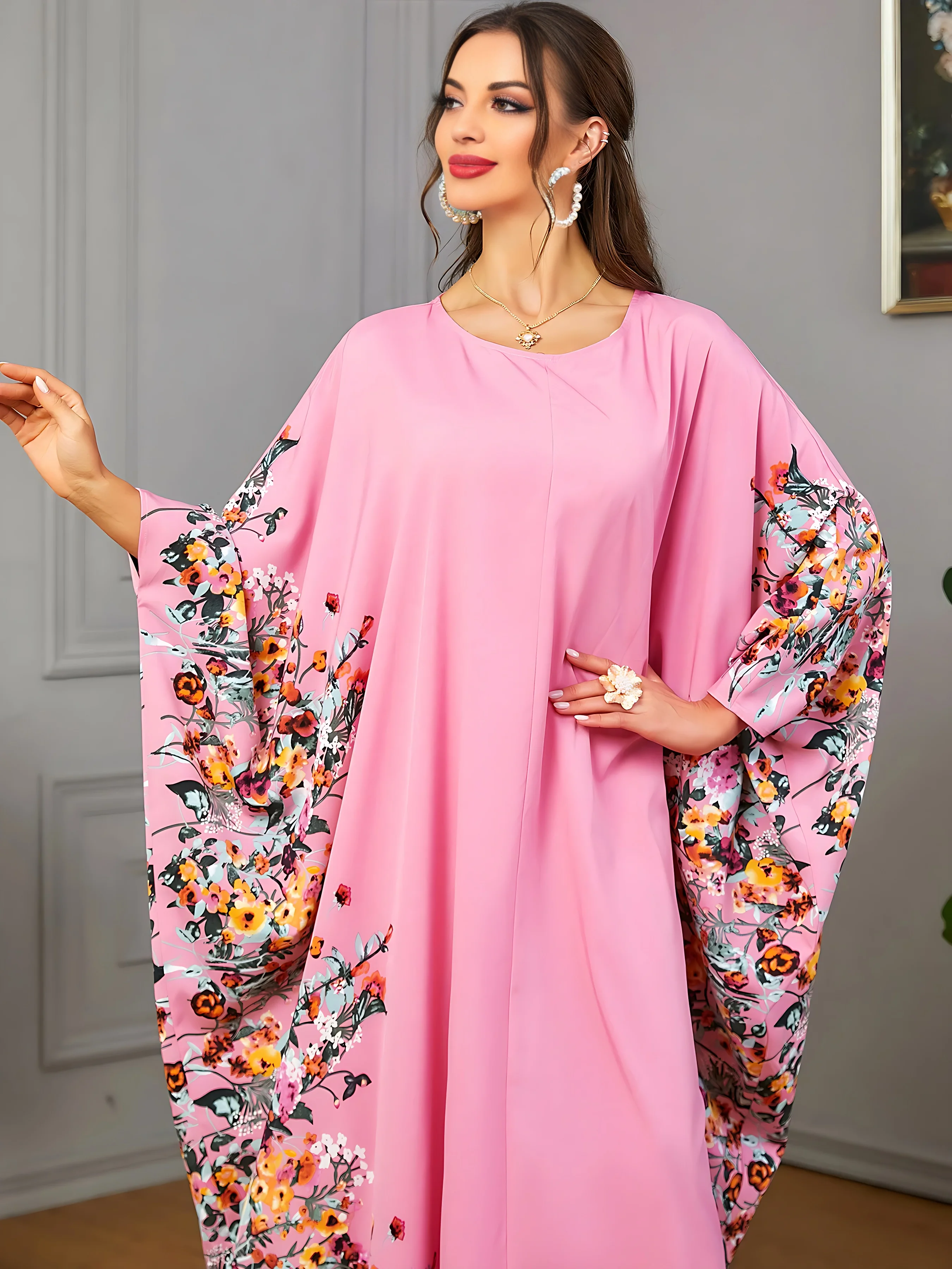 

2024 Eid Middle East Muslim Batsleeve Women Arab Dress Print Party Dress Ramadan Abaya Bat Sleeve Morocco Dubai Print Long Robe