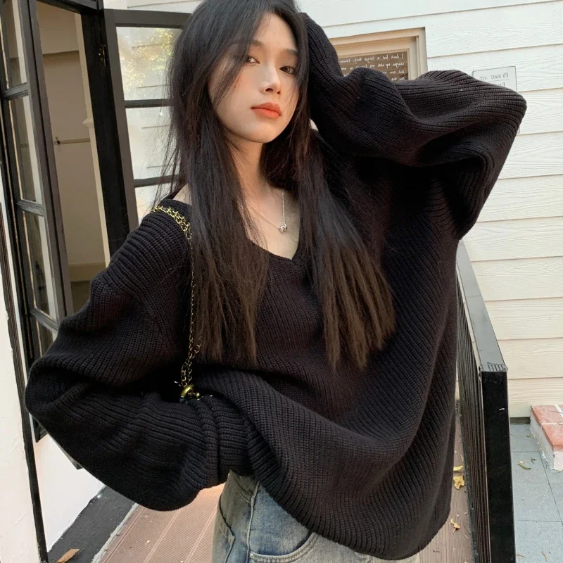 

Women's Loose V-neck 2025 Autumn and Winter New Pullover Long-sleeved Sweater Top
