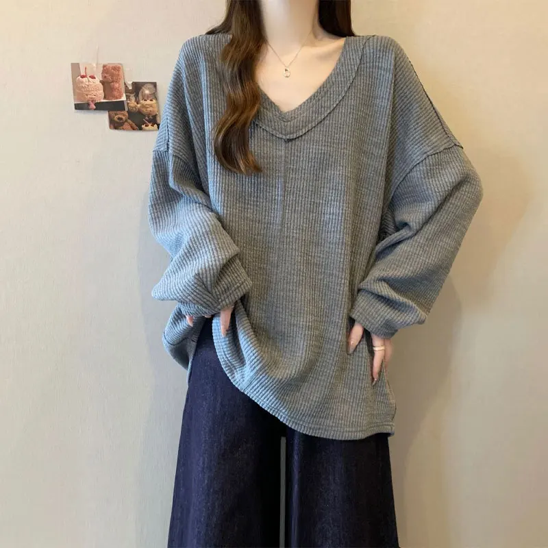 

Casual V-Neck Loose Pullovers Female Clothing Basic Solid Color Commute Spring Autumn Korean Long Sleeve Stylish Spliced T-shirt