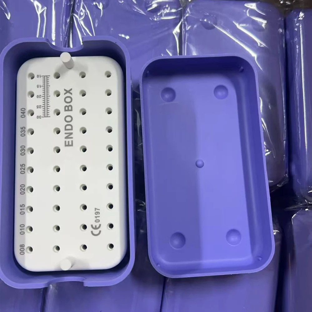 

Стоматологическая эндобокс с линейкой, 40 отверстий, блоки, подставка, стоматологическая дезинфекция, держатель эндофайлов, автоклавируемый стерилизационный чехол, 1 шт.