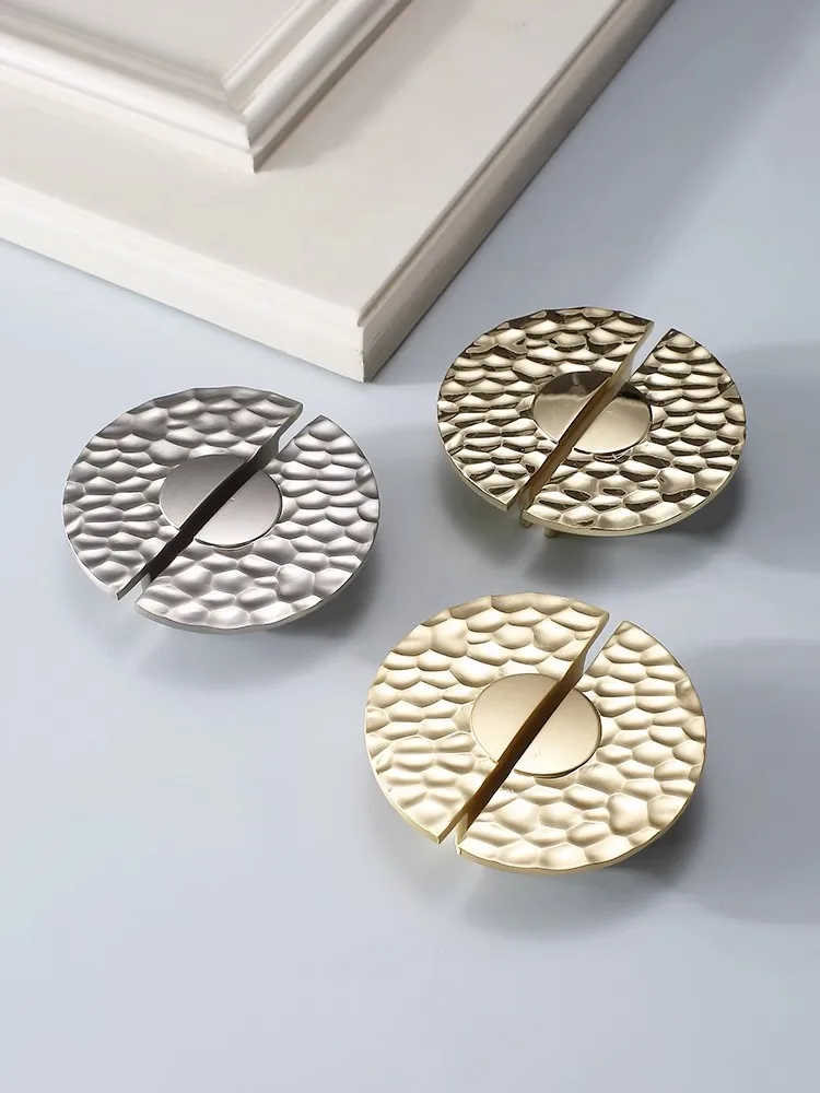 

Hot Selling New French Style Wardrobe Door Handle Creative Hammer Pattern Simple and Luxurious Cabinet Door Handle Drawer Handle