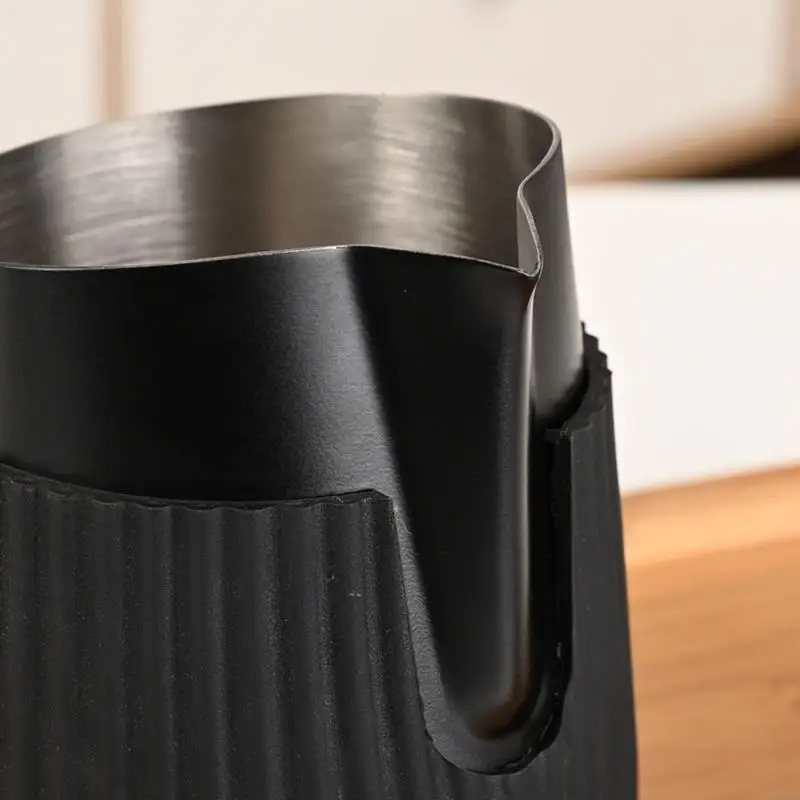 M6CB 420 مل من الفولاذ المقاوم للصدأ الحليب إبريق الحليب باخرة كوب القهوة لاتيه فن لاتيه مناسبة لسهولة لاتيه صنع القهوة والقهوة