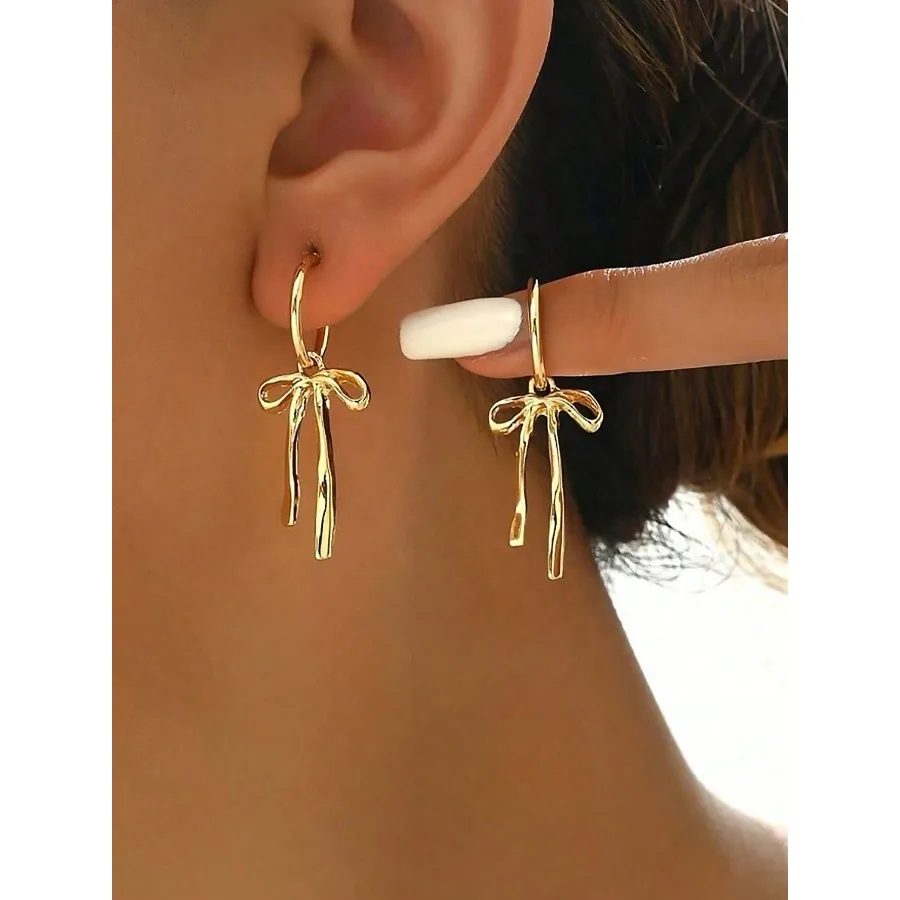 

1 pair of exquisite women's gold bow earrings - sparkling and cute gold statement jewelry, daily/party/date accessories