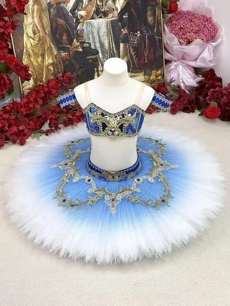 Sukienka tutu na występy, wariant pirackiego tańca, dzielona, z możliwością personalizacji.