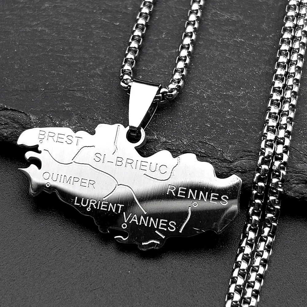 New style fashionable stainless steel Jamaican map terrain pendant necklace - unique and versatile, with corrosion-etched engrav
