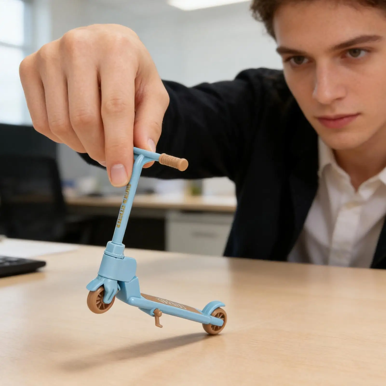 Mini Scooter de juguete plegable de dos ruedas, dispositivo con yema del dedo para niños, fiesta, hogar, escuela, viaje, entretenimiento