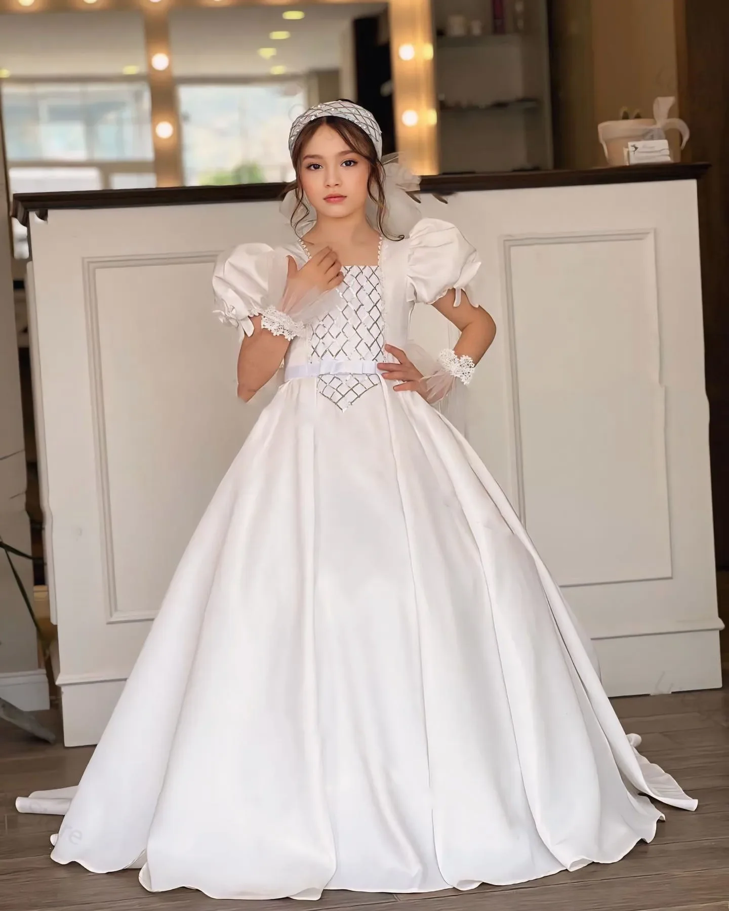 Robe de demoiselle d'honneur sur mesure pour mariage, longueur au sol bouffante avec nœud, manches courtes, robe de bal de fête d'anniversaire pour enfant de première Communion