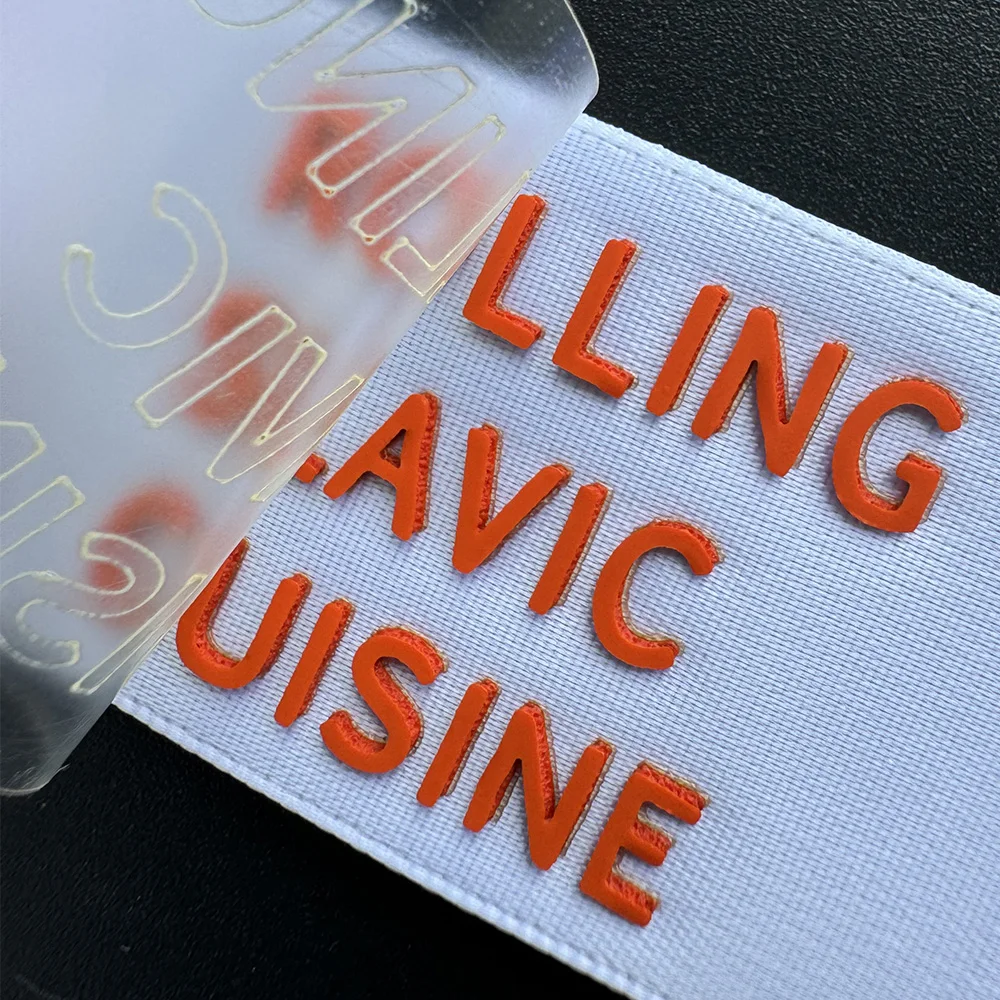 Thick 3D Personalized Soft Vinyl Labels Plate Heat Transfer Patches Clothes Washing Logo Printing Customized 4-12cm 0.6mm