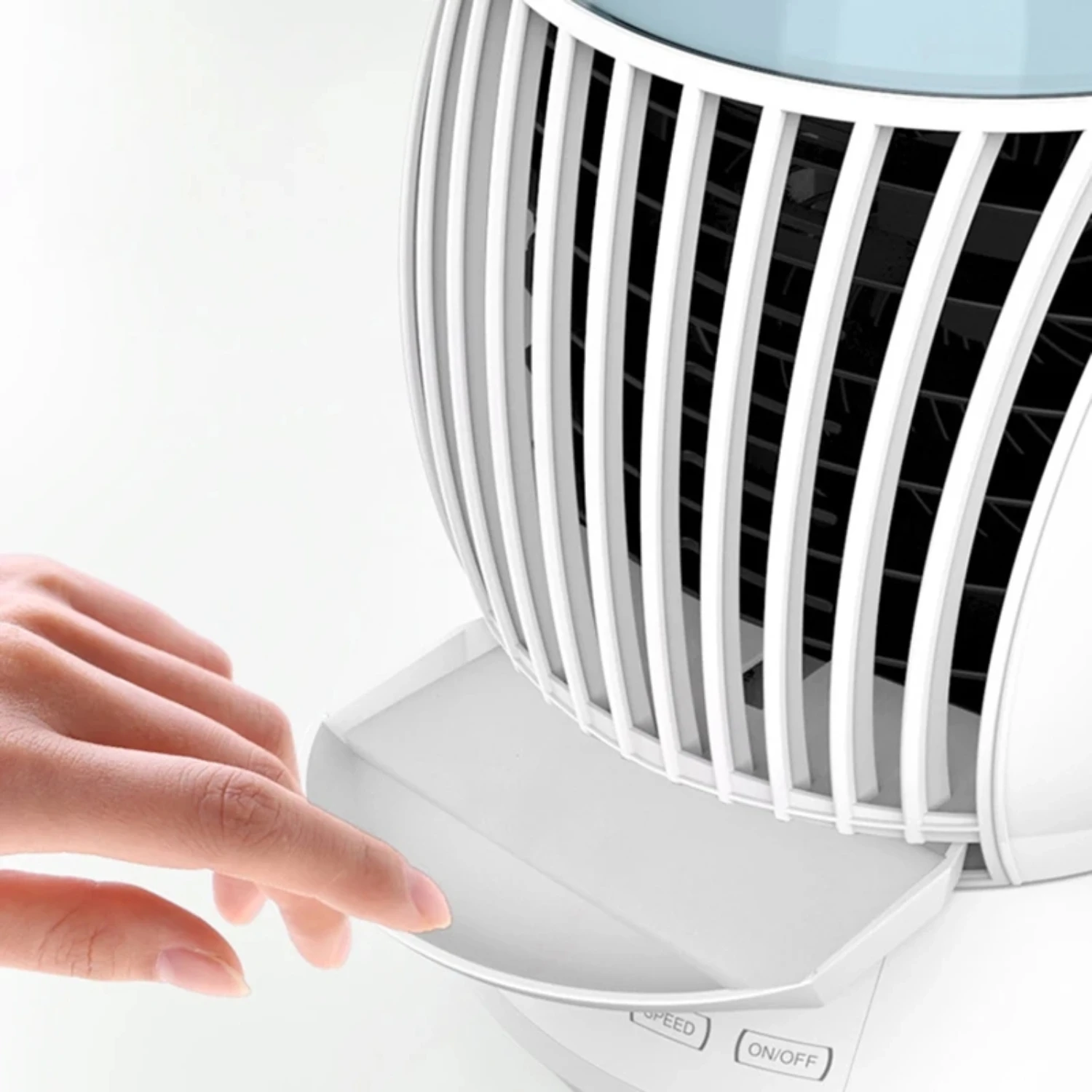 مروحة تكييف الهواء المحمولة سطح المكتب مروحة تبريد المياه مكيف الهواء الترطيب مروحة مكتب التبريد