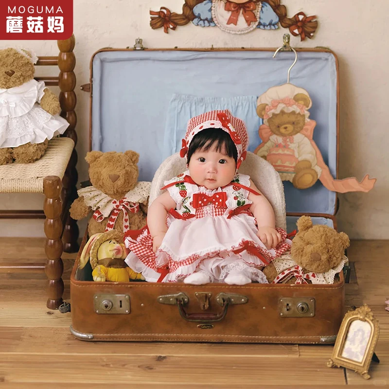 

Childrens photography clothing babys hundred day photo clothes strawberry checkered princess dress fotografía 아기 코스프레