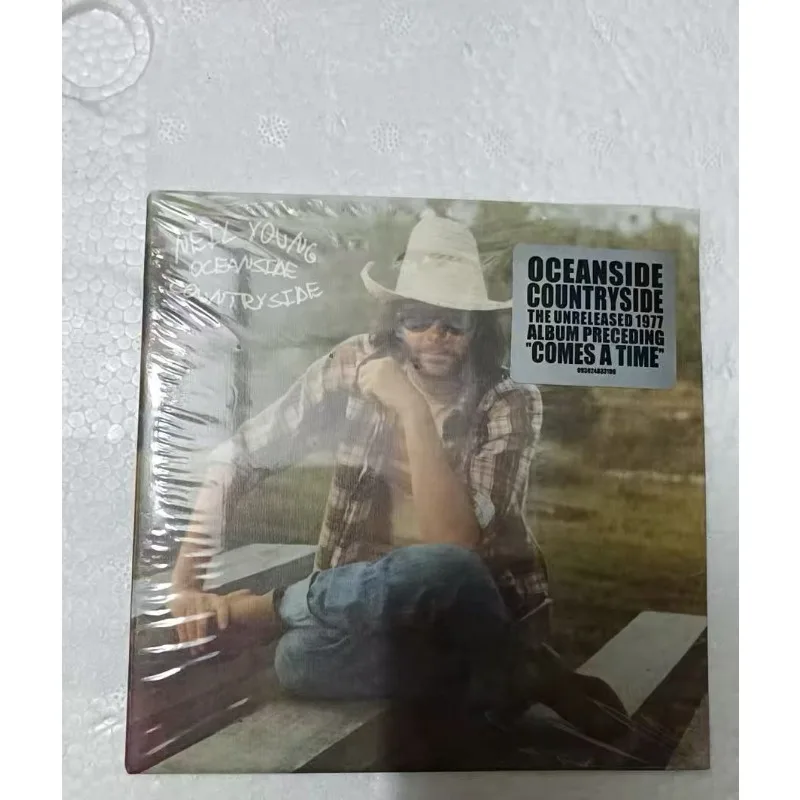 

Популярная коллекция английских песен на CD: Greatest Hits, ремастеризированный звук, Нил Янг, для автомобиля и дома, новый запечатанный подарочный набор