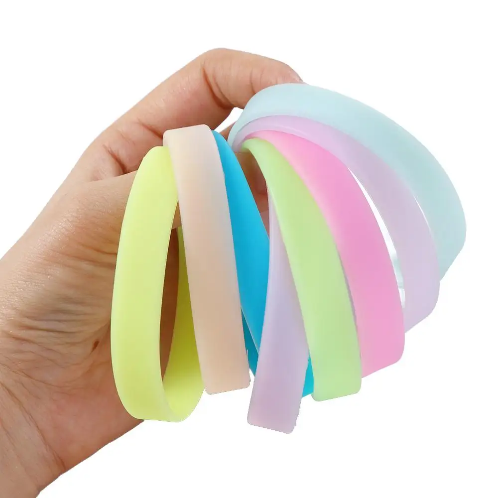 

Cuff Bangle Friendship Bands Hand Bands Silicone Sweat Band Luminous Rubber Bracelets Sports Wristbands Fitness Wristband