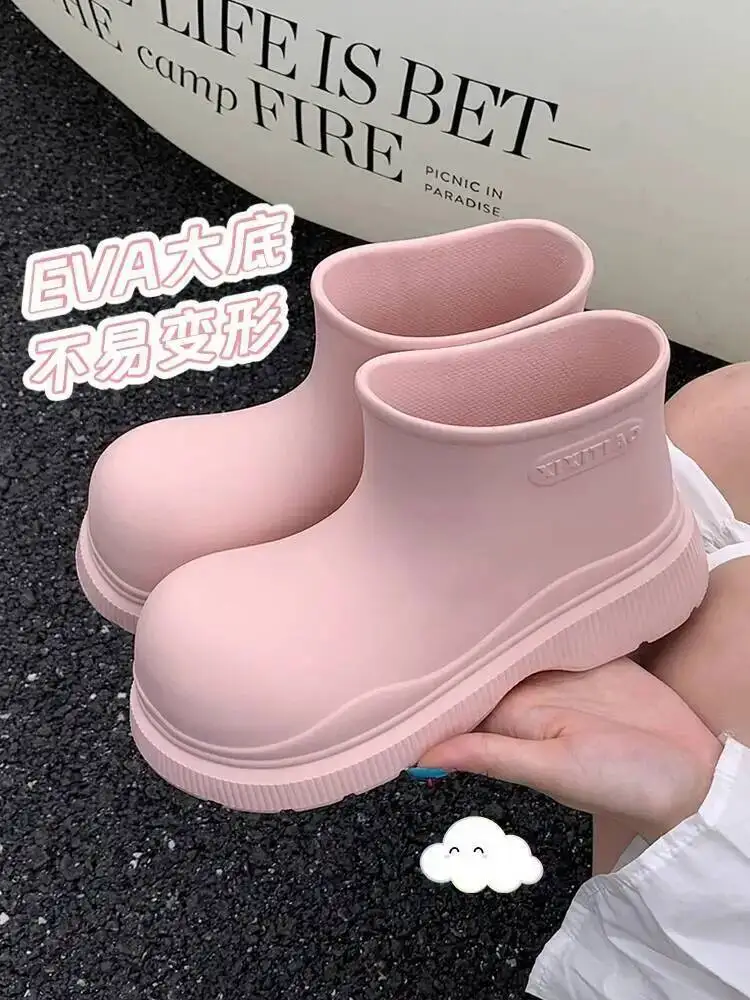 Botas de lluvia con estilo para mujer, Botas de lluvia de tubo corto para exteriores, suela gruesa antideslizante, impermeable, aumento de altura para adultos, primavera y otoño