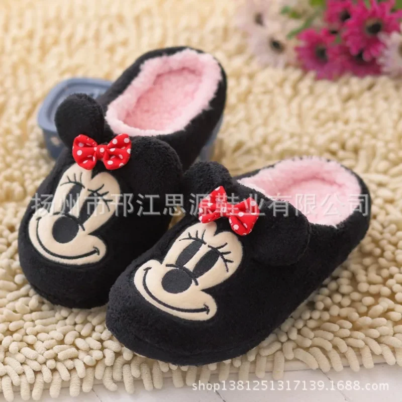 Disney Mickey Minnie pantofole da casa invernali pantofole in cotone da donna Cartoon Men Warm Coral Fleece Slides pantofola da coppia antiscivolo