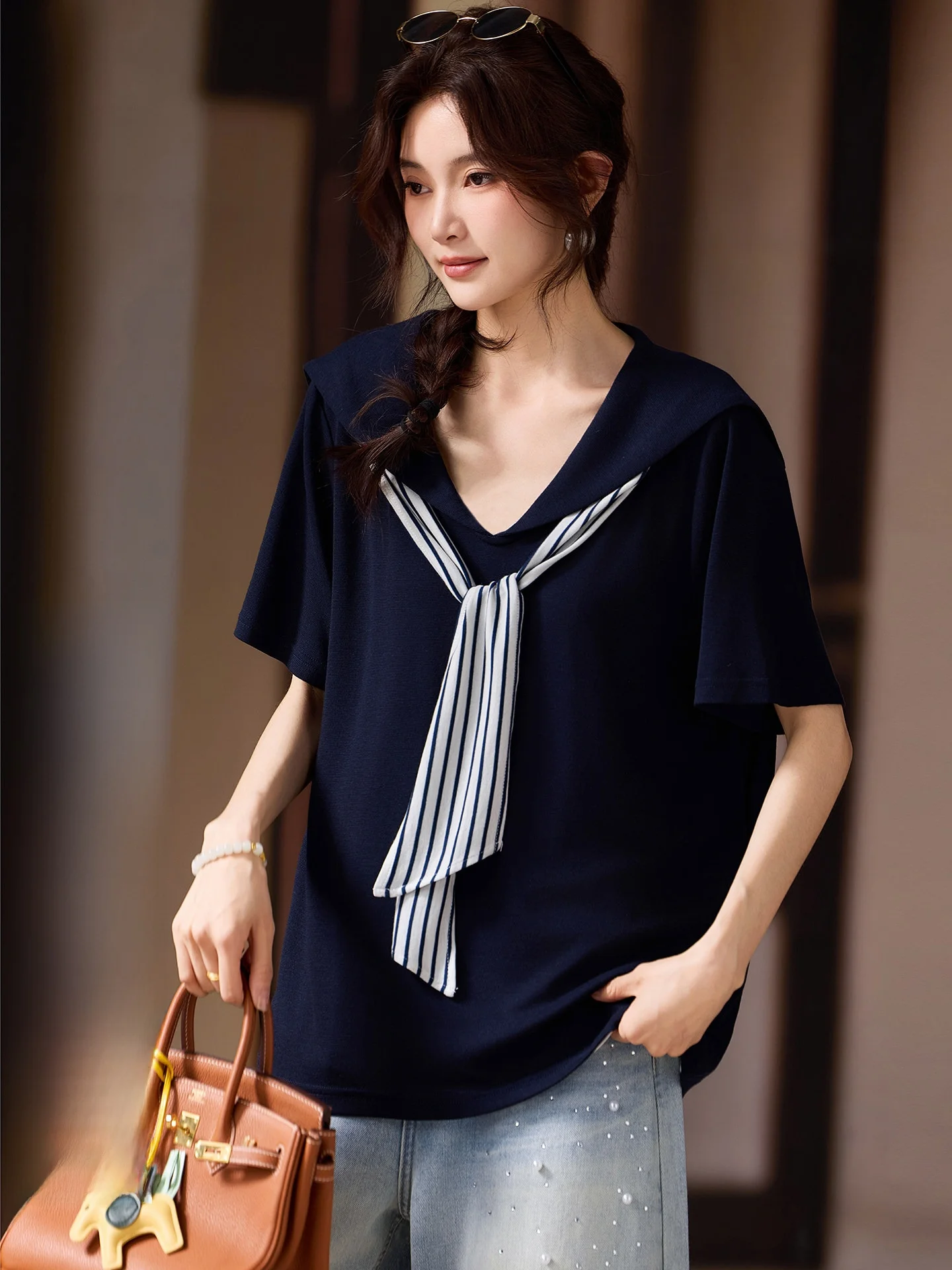 

Женская летняя новинка: трикотажная футболка в уличном стиле с коротким рукавом, темно-синим воротником, свободного кроя, больших размеров, из смесового полиэстера