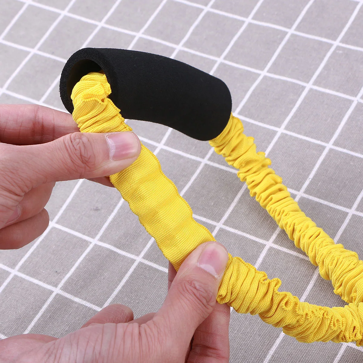 

Chest Expander Bands 8 Shaped Toning Chest Expander Pull Exerciser Tube For Home Office Workout Hips Hands Arms Shoulders Yellow