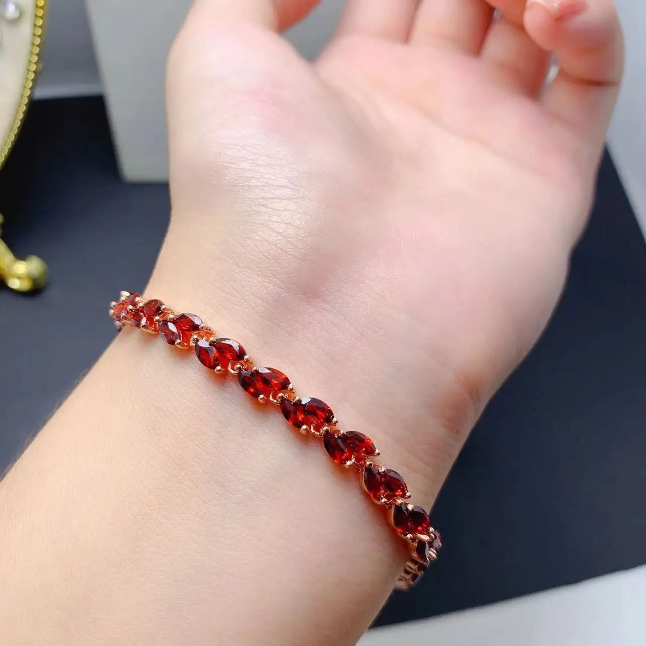 Best Seller ZECAA Garnet Fine Jewelry Woman Garnet Bracelet With Natural Garnet Gemstone 3*5mm For Lady Garnet Bracelet Gift