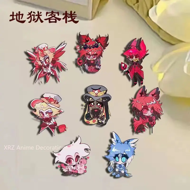 8 pezzi Hazbin Hotel Lucifer•Morningstar Alastor Distintivi Anime Spille carine Spilla Zaino fai da te Accessori per cappelli Regali di compleanno
